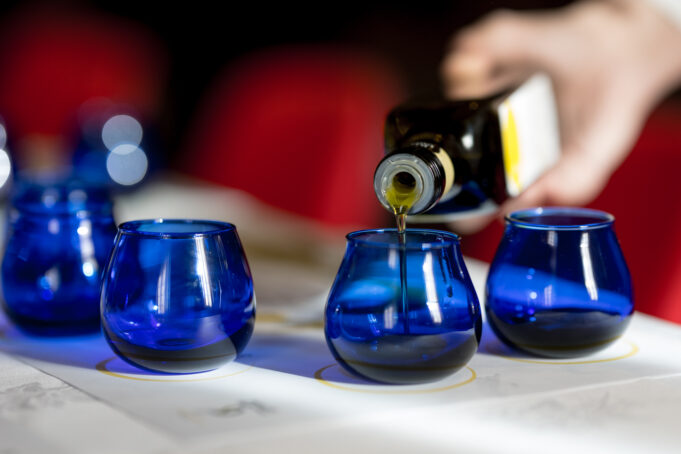 Riparte il concorso internazionale annuale Flos Olei 2027